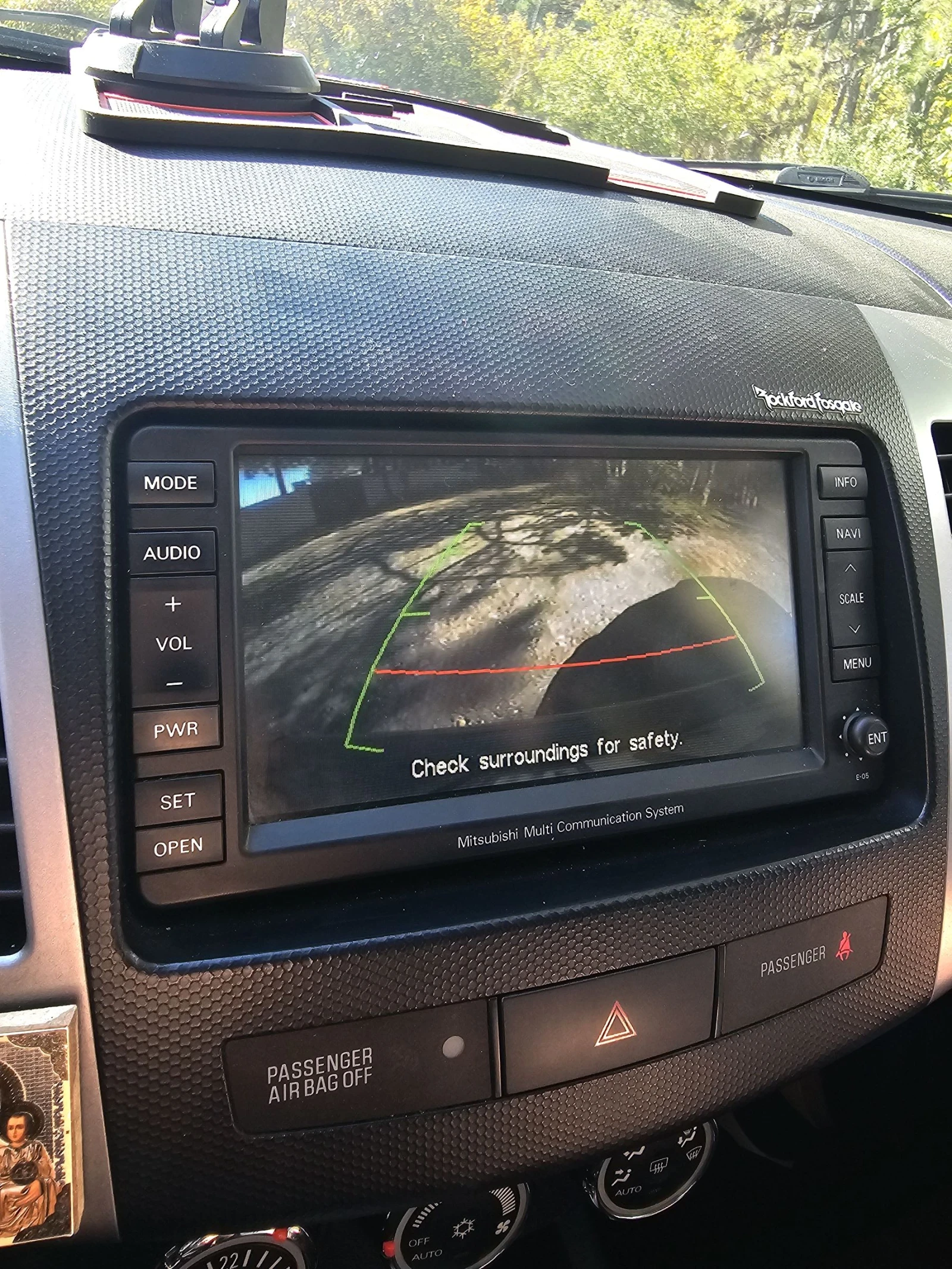 Mitsubishi Outlander  - изображение 10