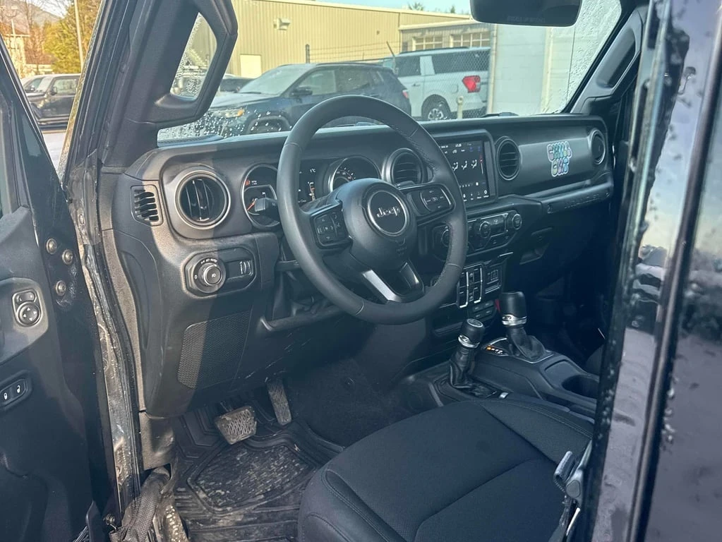 Jeep Wrangler * Sport S * CARFAX * ��� ������������ ������ | Mobile.bg � ����������� 5