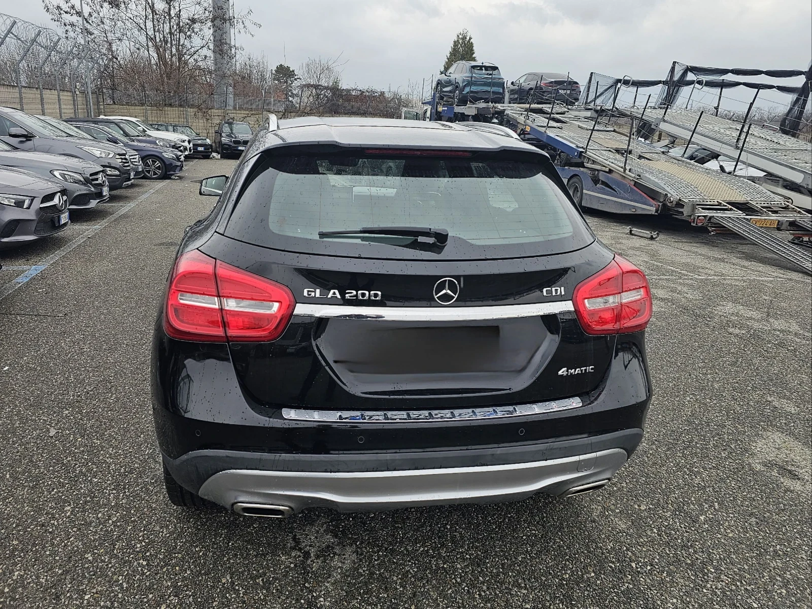 Mercedes-Benz GLA 200 4matic Premium Евро6 , снимка 6 - Автомобили и джипове - 53865724