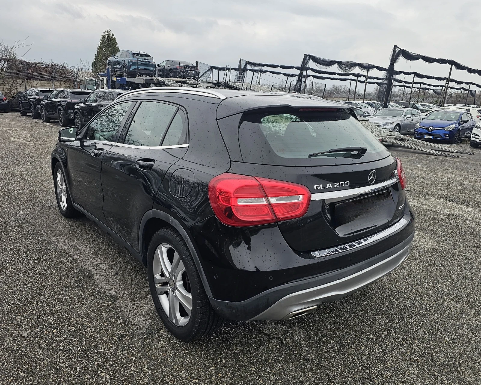 Mercedes-Benz GLA 200 4matic Premium Евро6 , снимка 7 - Автомобили и джипове - 53865724