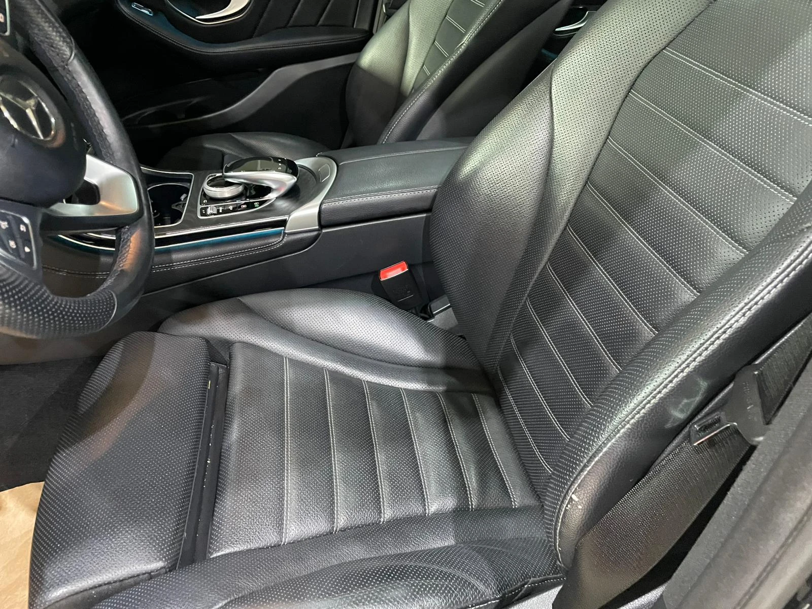 Mercedes-Benz GLC 250 d 4matic ! AMG Line !, снимка 9 - Автомобили и джипове - 54136200