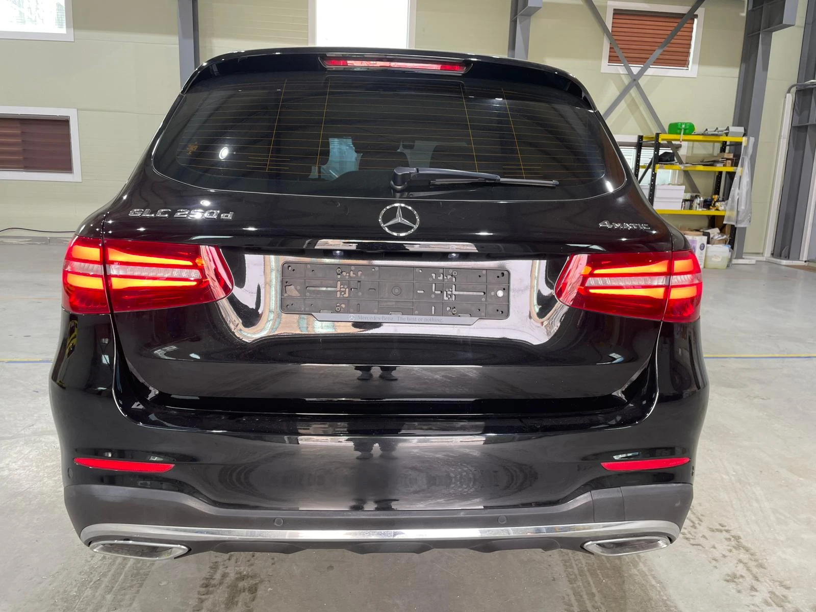 Mercedes-Benz GLC 250 d 4matic ! AMG Line !, снимка 7 - Автомобили и джипове - 54136200