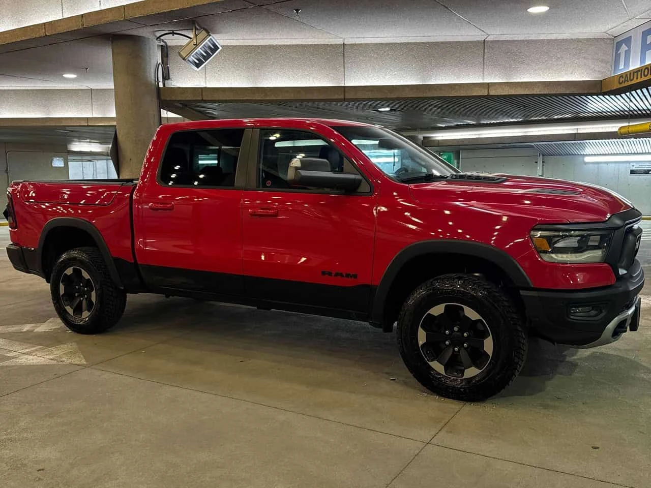 Dodge RAM 1500 * Rebel * PANO* KEYLESS* ПОДГРЕВ* , снимка 3 - Автомобили и джипове - 54486646