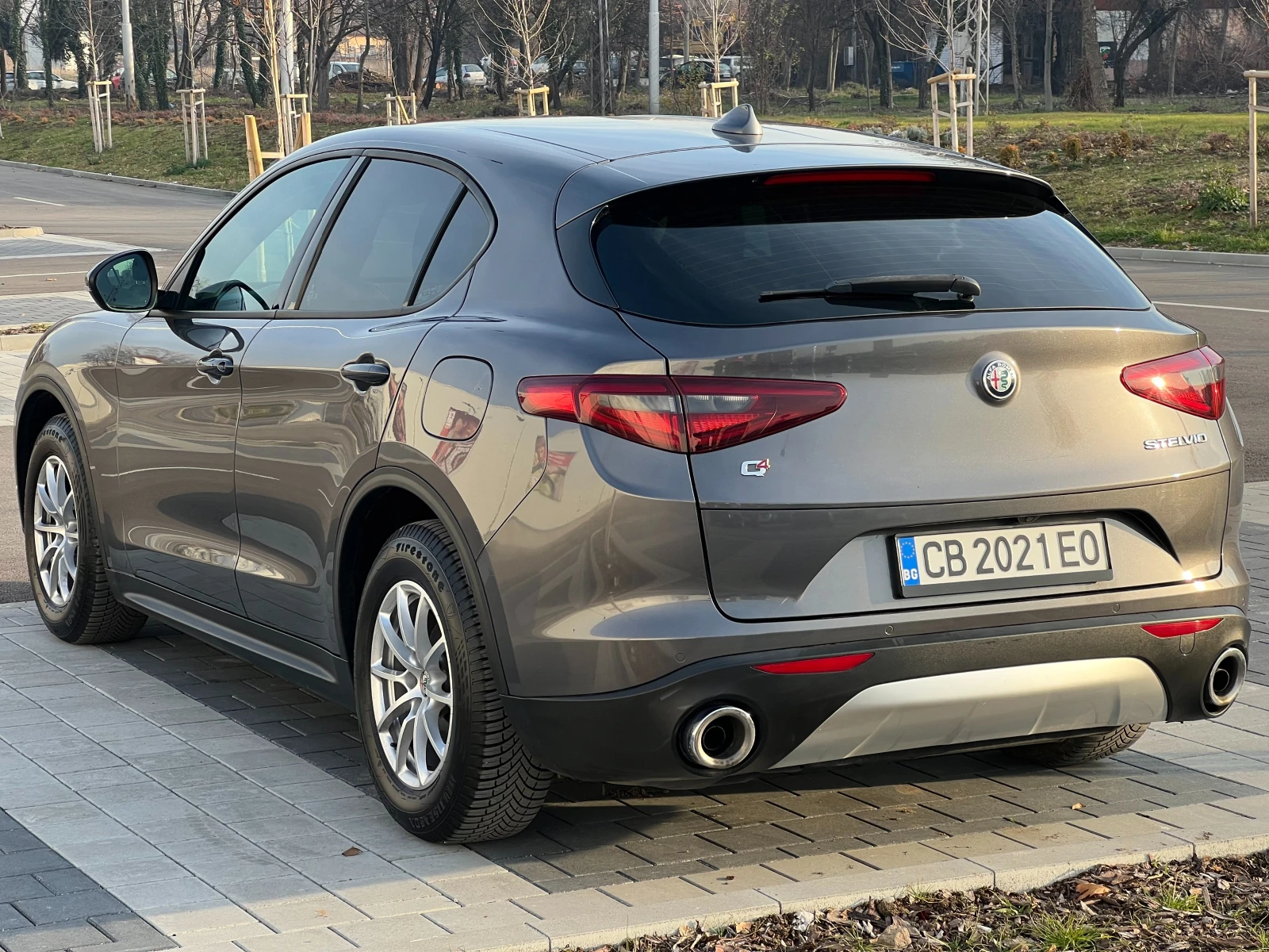 Alfa Romeo Stelvio 2.2 4x4 Facelift, снимка 6 - Автомобили и джипове - 54560661