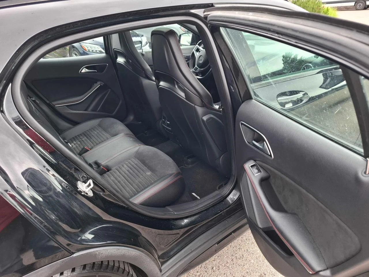 Mercedes-Benz GLA 45 AMG 4MATIC| KEYLESS| PANO| AMG AERO| MEMORY| ПОДГРЕВ, снимка 7 - Автомобили и джипове - 55270715