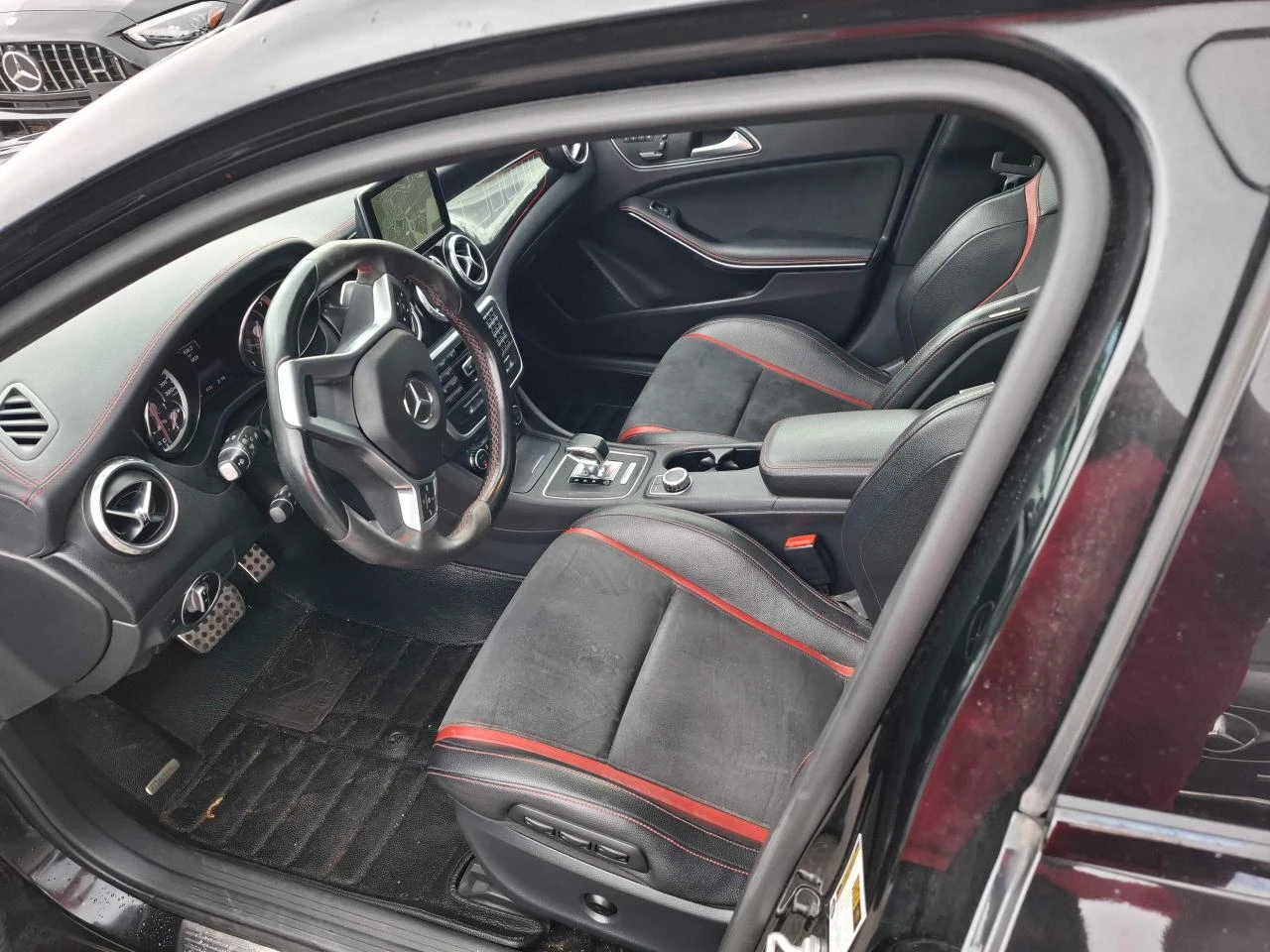 Mercedes-Benz GLA 45 AMG 4MATIC| KEYLESS| PANO| AMG AERO| MEMORY| ПОДГРЕВ, снимка 5 - Автомобили и джипове - 55270715