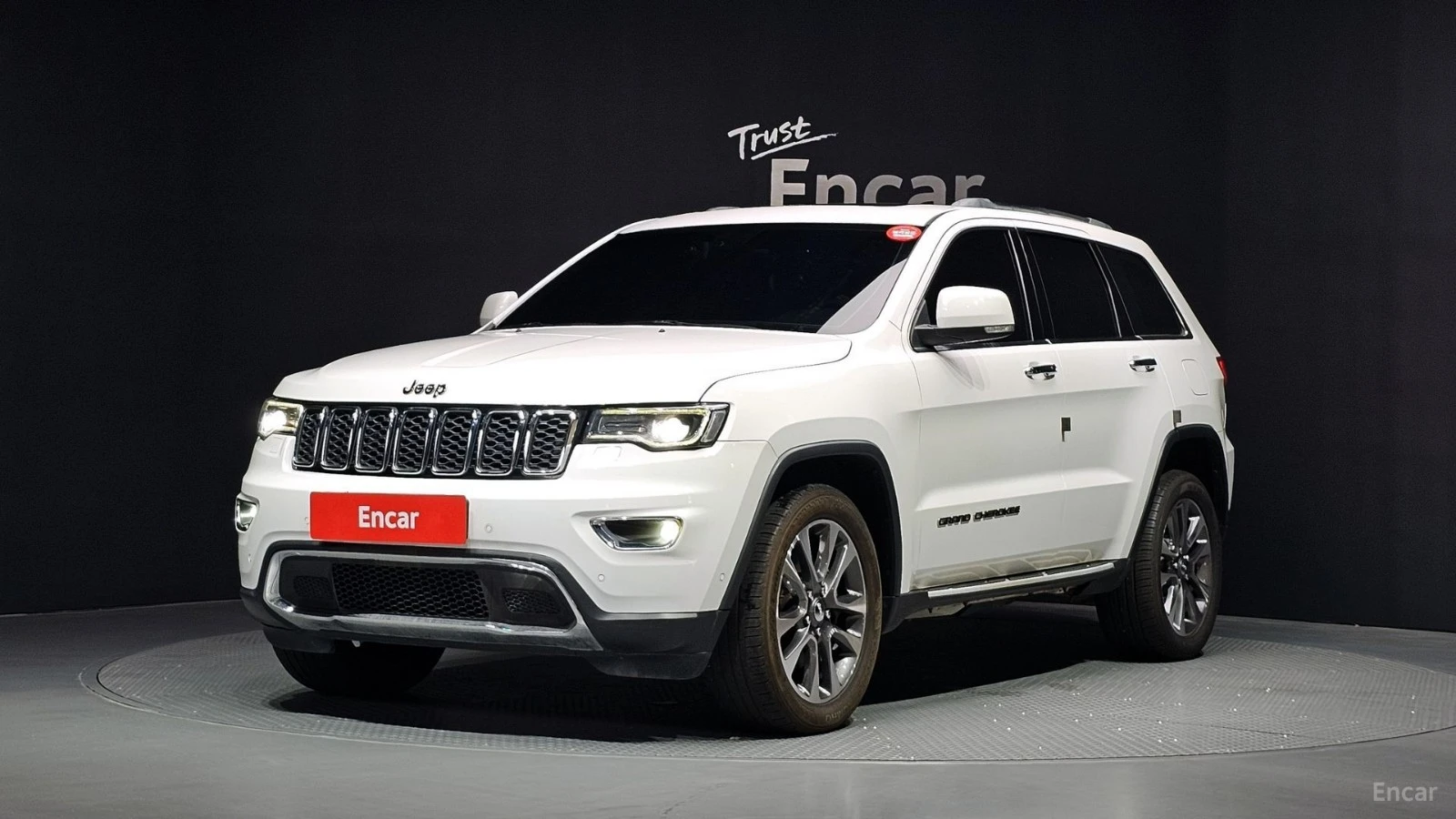 Jeep Cherokee LIMITED* 3.6* ПОДГРЕВ* ОБДУХВАНЕ* КАМЕРА* ПАНО* 