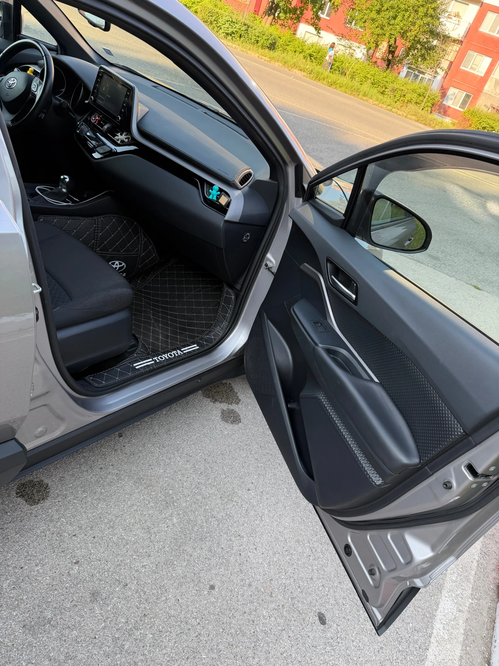 Toyota C-HR Face keyless hybrid navi led | Mobile.bg � ����������� 13