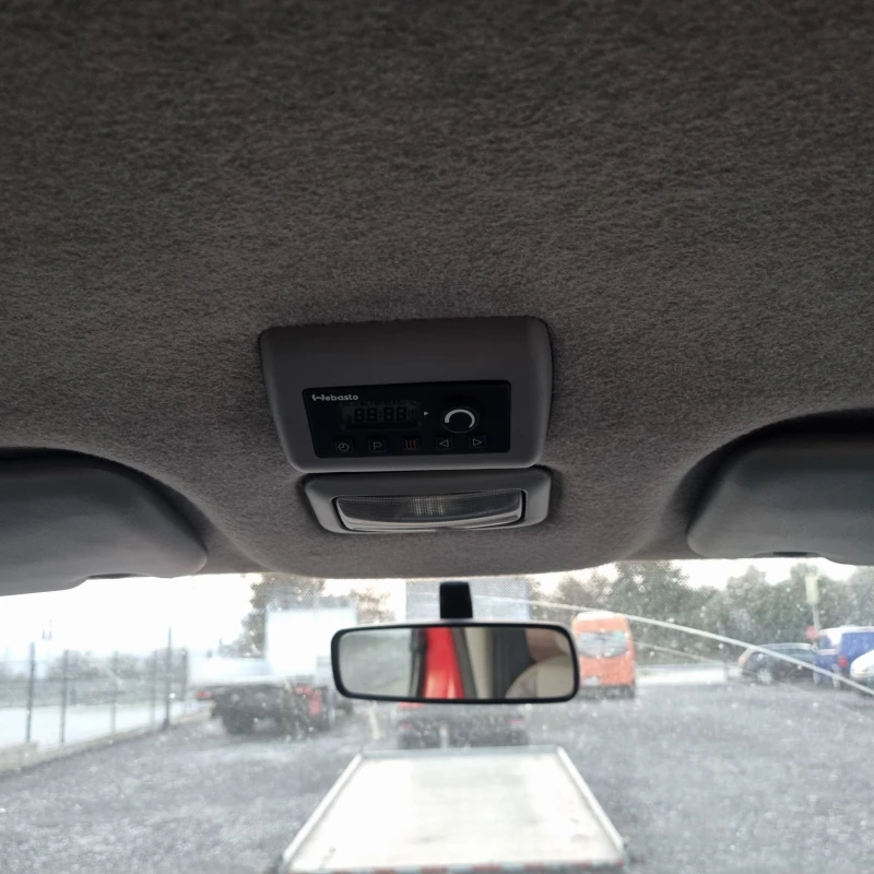 Opel Vivaro 1.9DTI 101кс, снимка 9 - Бусове и автобуси - 52712117