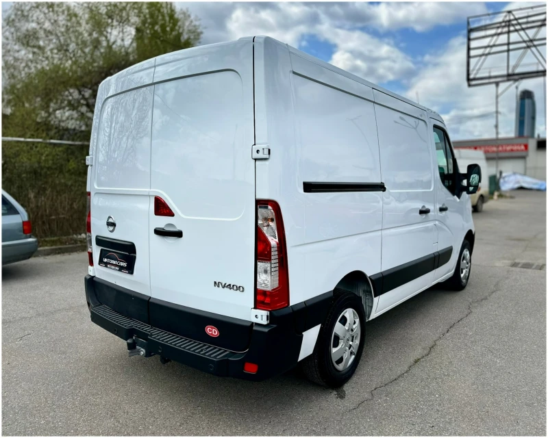Nissan NV400 КЛИМАТИК* PDC с камера, снимка 4 - Бусове и автобуси - 52837735