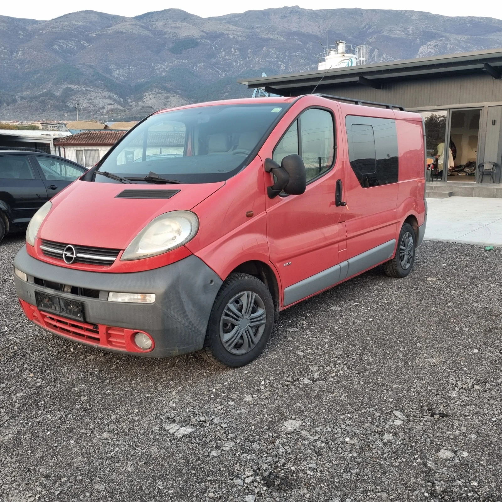 Opel Vivaro 1.9DTI 101кс, снимка 1