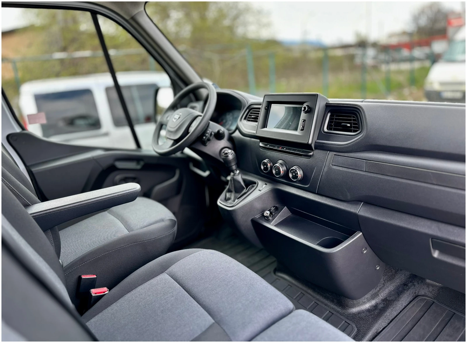 Nissan NV400 ��������* PDC � ������ | Mobile.bg � ����������� 16