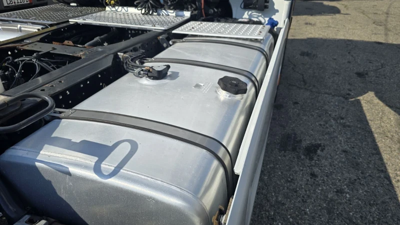 Iveco Stralis 44S46T /evro 6, снимка 9 - Камиони - 51277105