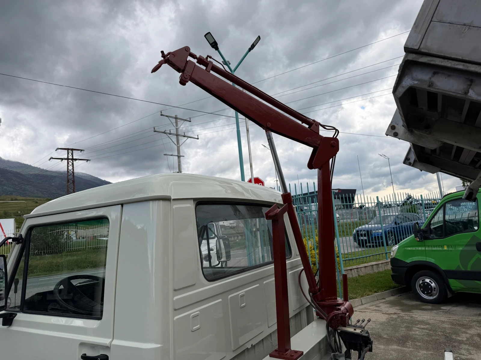 VW Lt Тристранен самосвал + Кран, снимка 5 - Камиони - 54294870