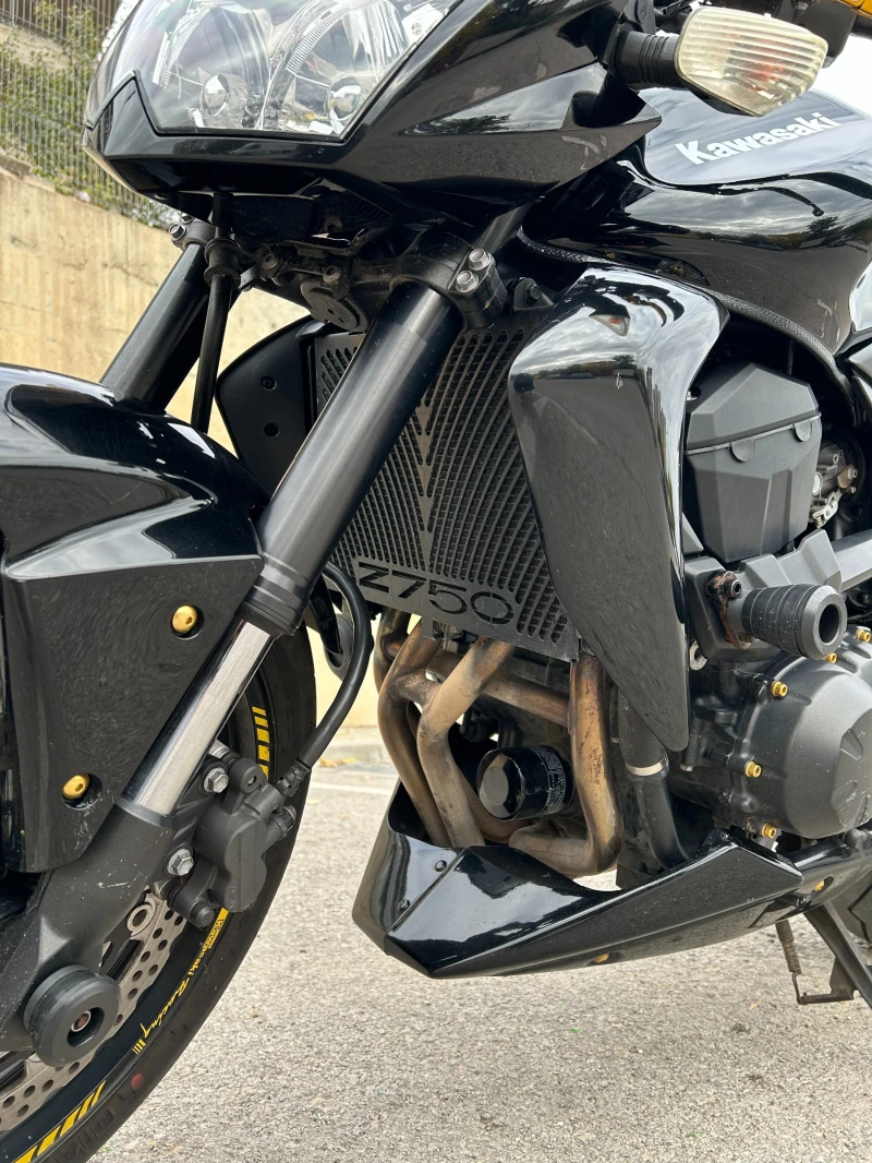 Kawasaki Z 750R ABS, снимка 5 - Мотоциклети и мототехника - 52068710