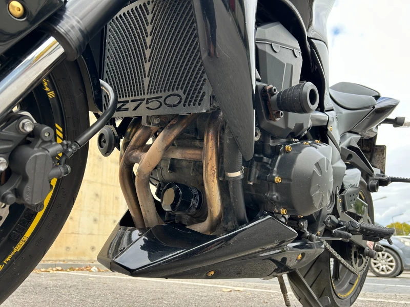 Kawasaki Z 750R ABS, снимка 12 - Мотоциклети и мототехника - 52068710