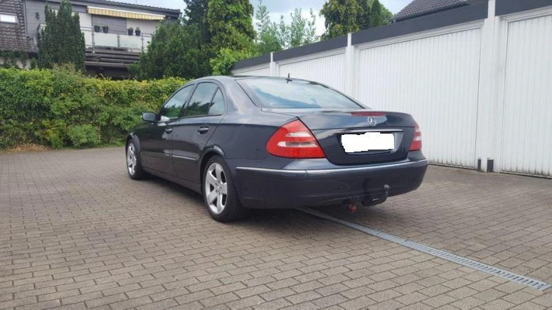 Светлини за Mercedes-Benz E 320, снимка 2 - Части - 49502660