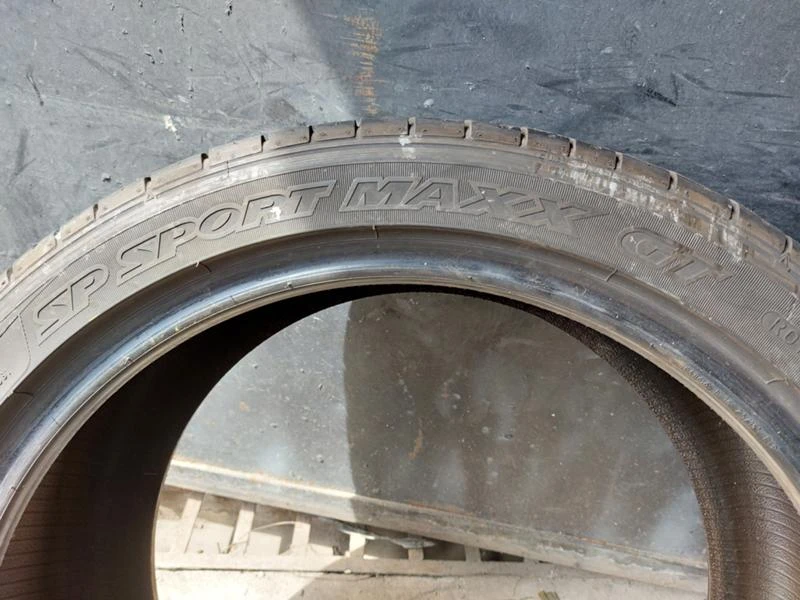 Гуми Летни 255/40R19, снимка 6 - Гуми и джанти - 36802261