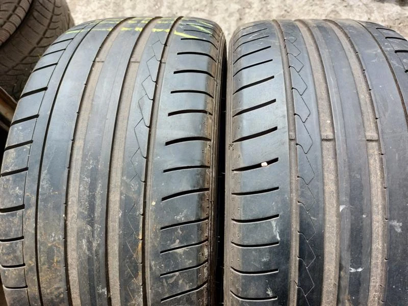 Гуми Летни 255/40R19, снимка 3 - Гуми и джанти - 36802261