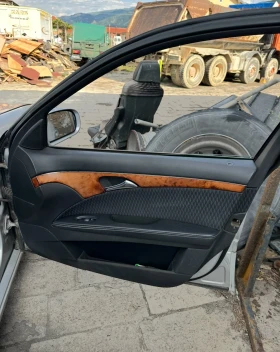 Mercedes-Benz E 270, снимка 10