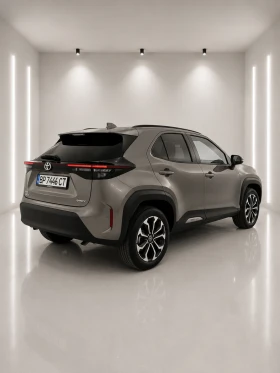 Toyota Yaris Cross 1.5 Hibrid 116ks/Като Нова !!!, снимка 2