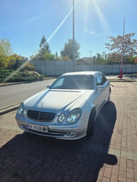 Mercedes-Benz E 220, снимка 1