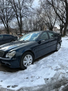 Mercedes-Benz C 200, снимка 2