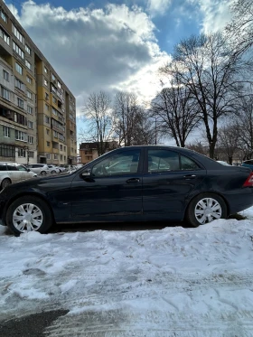 Mercedes-Benz C 200, снимка 4