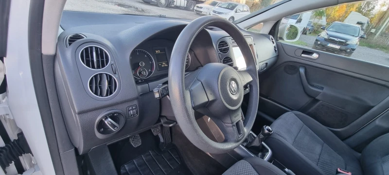 VW Golf Plus 1.6TDI EURO 5B Италия, снимка 9 - Автомобили и джипове - 47583810