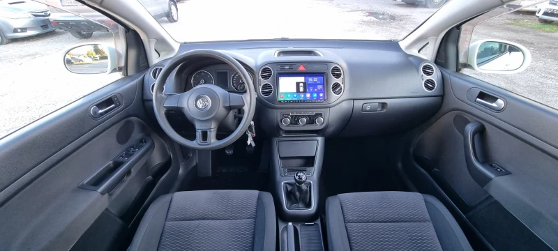 VW Golf Plus 1.6TDI EURO 5B Италия, снимка 7 - Автомобили и джипове - 47583810