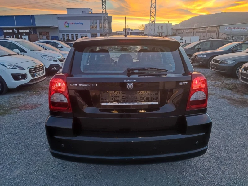 Dodge Caliber 2.0 SXT, снимка 5 - Автомобили и джипове - 47817015