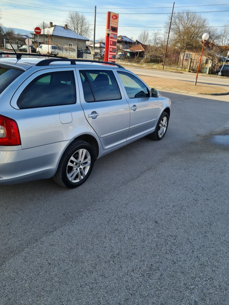 Skoda Octavia 1.9TDI 4х4 2009г., снимка 3 - Автомобили и джипове - 48575152