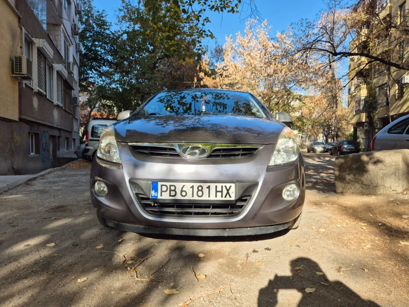 Hyundai I20, снимка 2 - Автомобили и джипове - 48641233