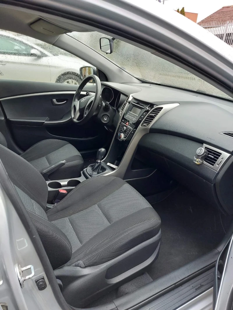 Hyundai I30, снимка 4 - Автомобили и джипове - 49243218