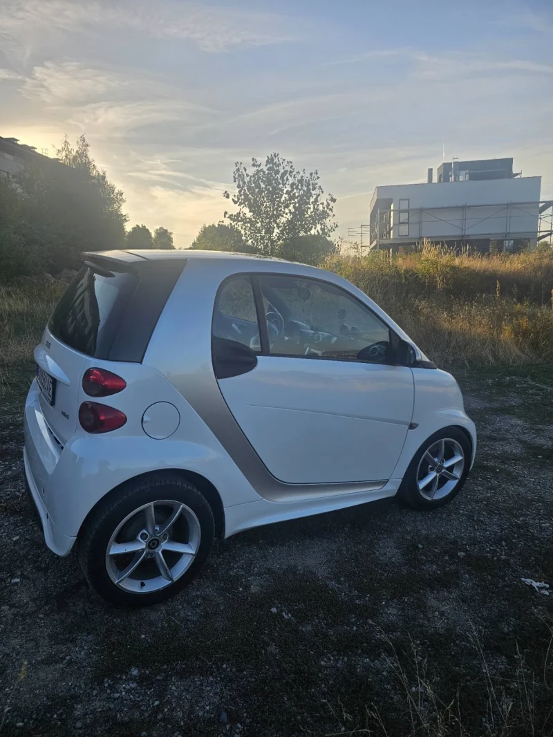 Smart Fortwo Smart Coupe 1+ 1 70кс EURO5B, снимка 2 - Автомобили и джипове - 52960789