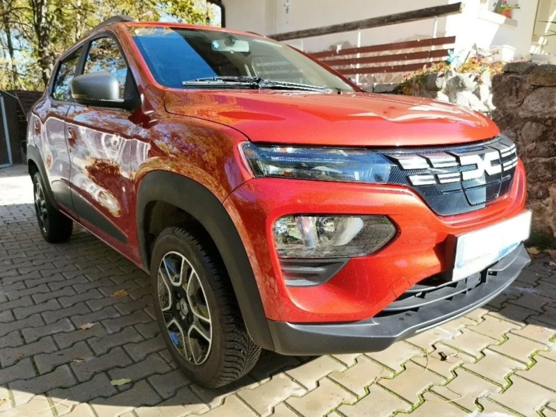 Dacia Spring, снимка 2 - Автомобили и джипове - 52251439