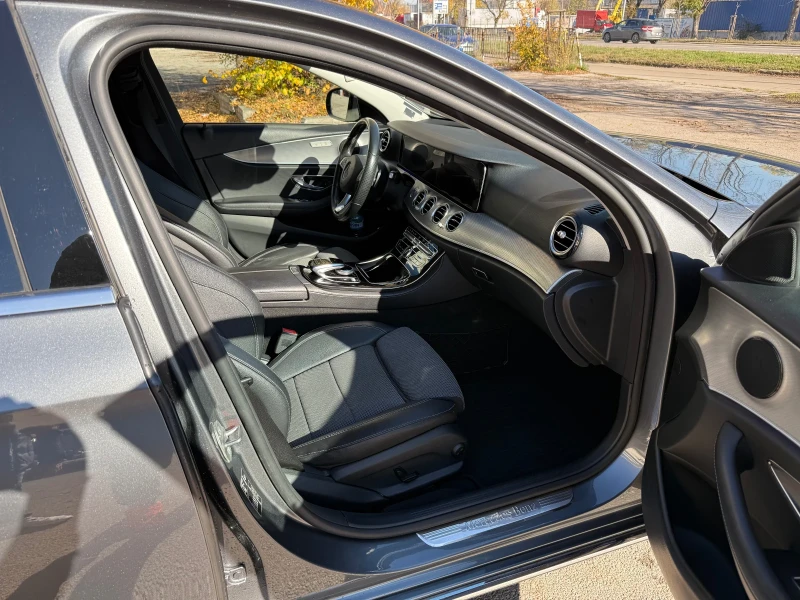 Mercedes-Benz E 350 Пълна история/ 360 САМ/ , снимка 10 - Автомобили и джипове - 52505731