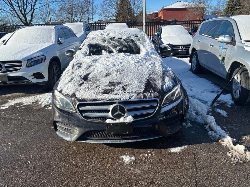 Mercedes-Benz E 300 * CARFAX * БЕЗ ПЪРВОНАЧАЛНА ВНОСКА, снимка 6 - Автомобили и джипове - 52670096