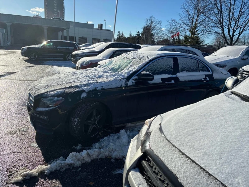 Mercedes-Benz E 300 * CARFAX * БЕЗ ПЪРВОНАЧАЛНА ВНОСКА, снимка 2 - Автомобили и джипове - 52670096