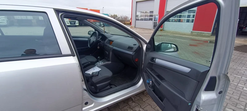 Opel Astra Twintop , снимка 6 - Автомобили и джипове - 53304110