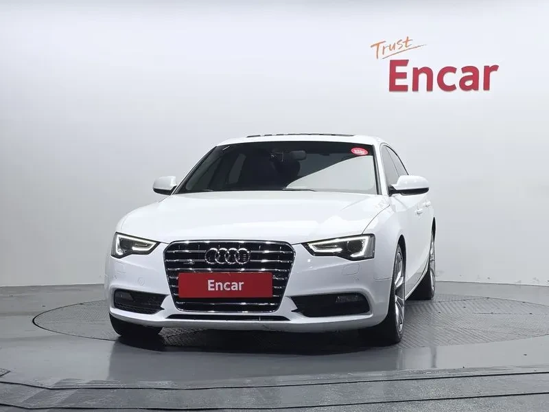Audi A5 2.0 TDI Quattro, снимка 3 - Автомобили и джипове - 54552646