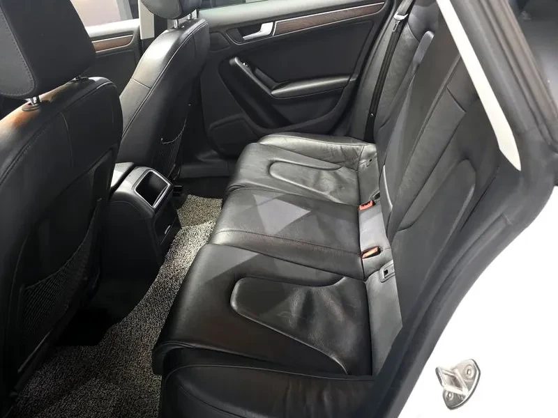 Audi A5 2.0 TDI Quattro, снимка 11 - Автомобили и джипове - 54552646