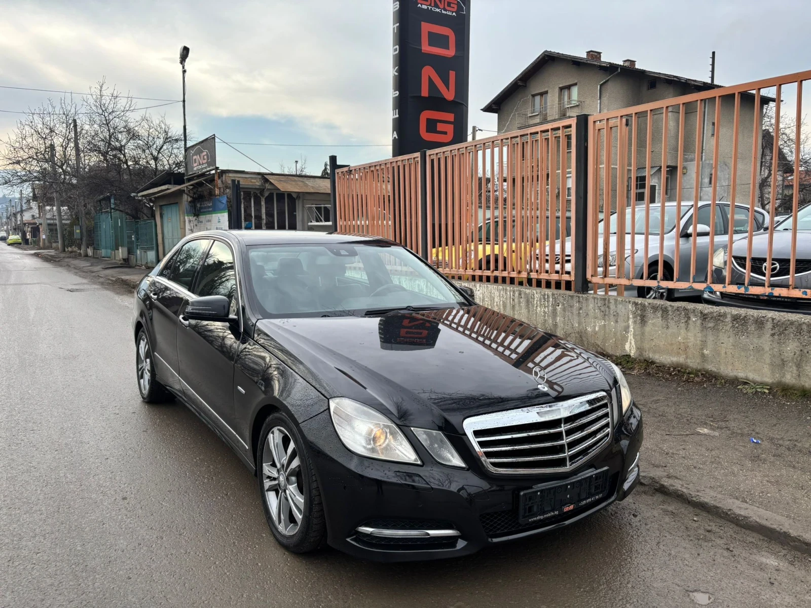 Mercedes-Benz E 300 CDI/AVANTGARDE/EURO5B  - изображение 2