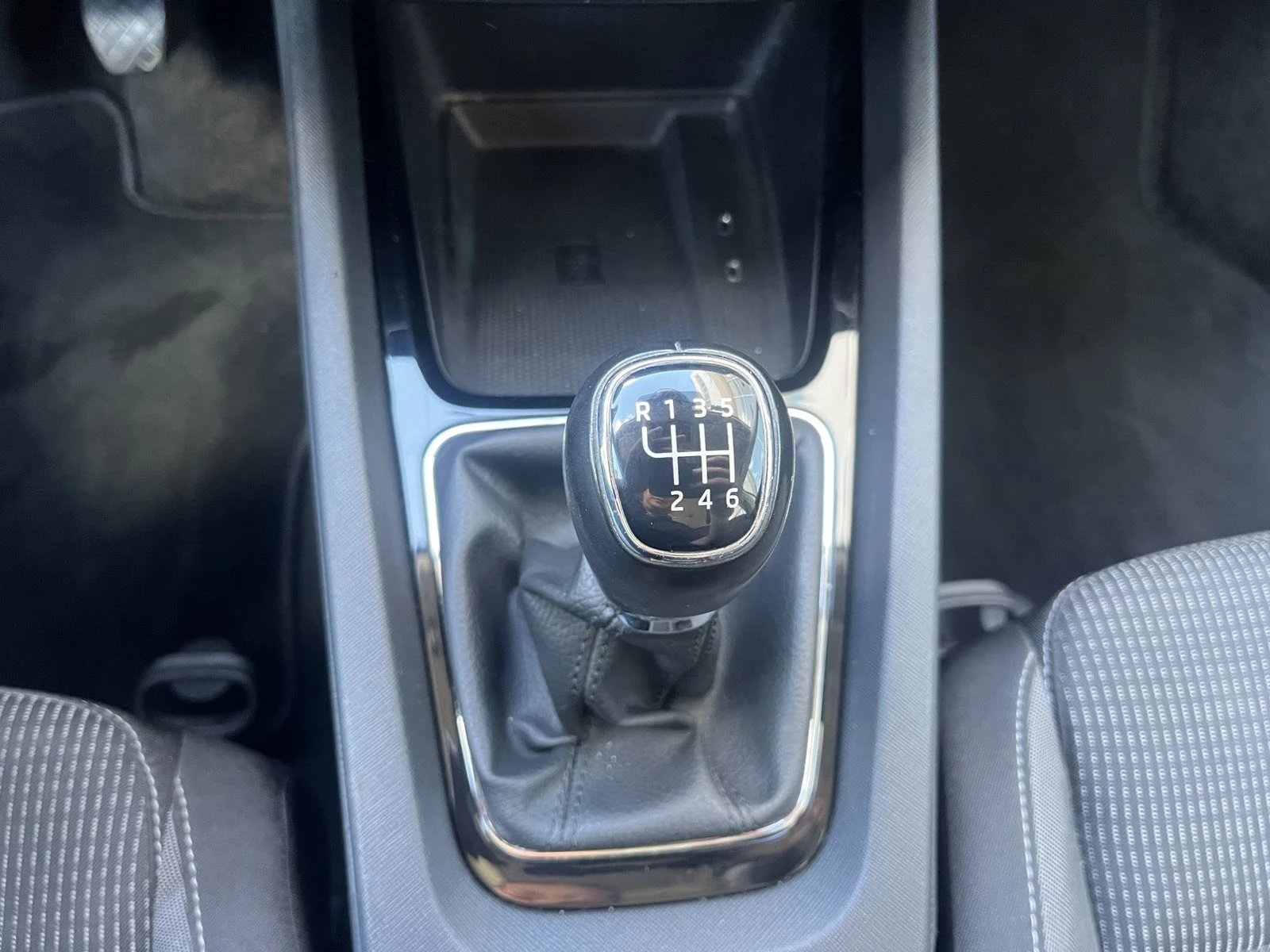 Skoda Octavia Комби Амбишън 2, 0 TDI / 85 kW / 115 к.с., 6M | Mobile.bg — изображение 12