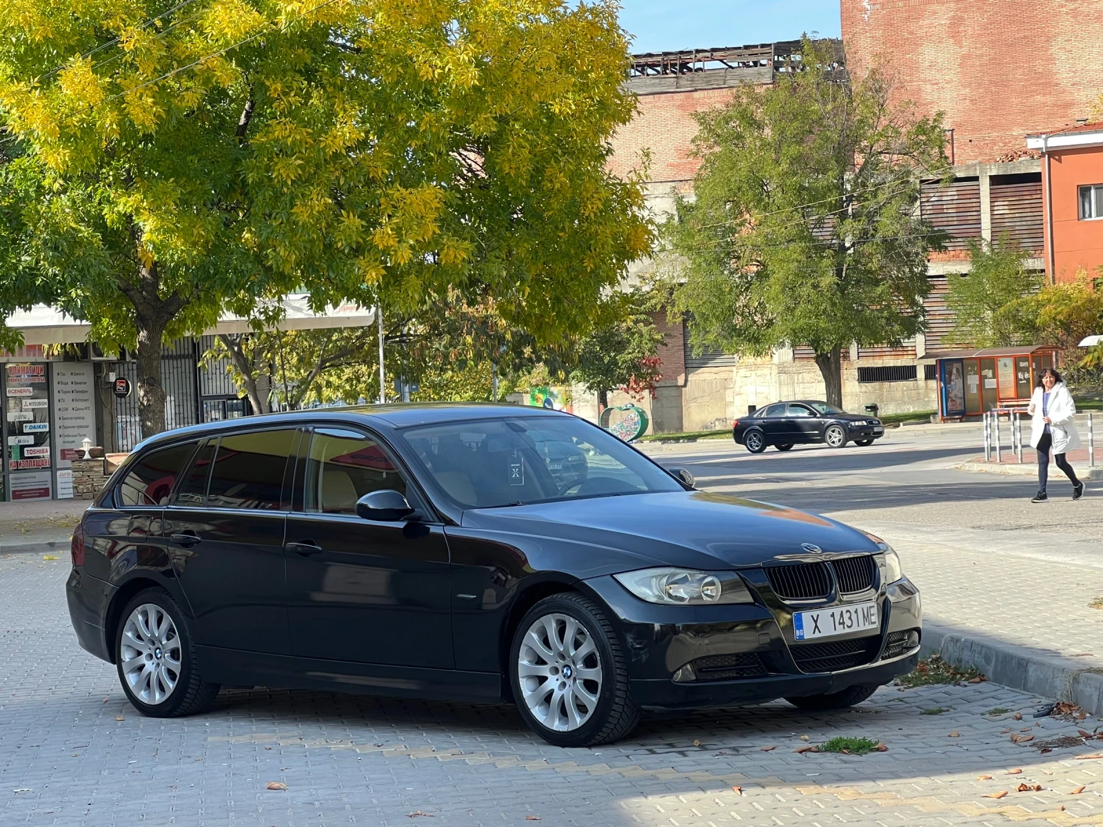 BMW 320  - изображение 8