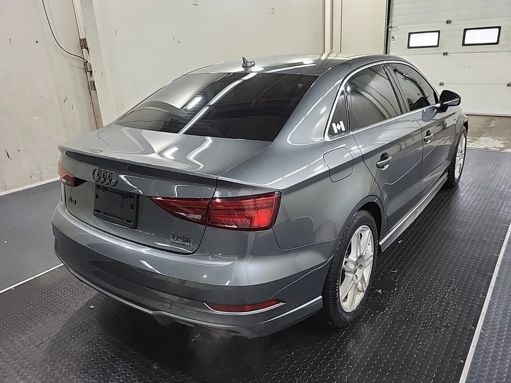 Audi A3 * TECHNIK * CARFAX * БЕЗ ПЪРВОНАЧАЛНА ВНОСКА - изображение 3