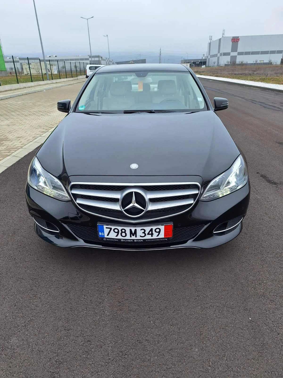 Mercedes-Benz E 220  - изображение 3