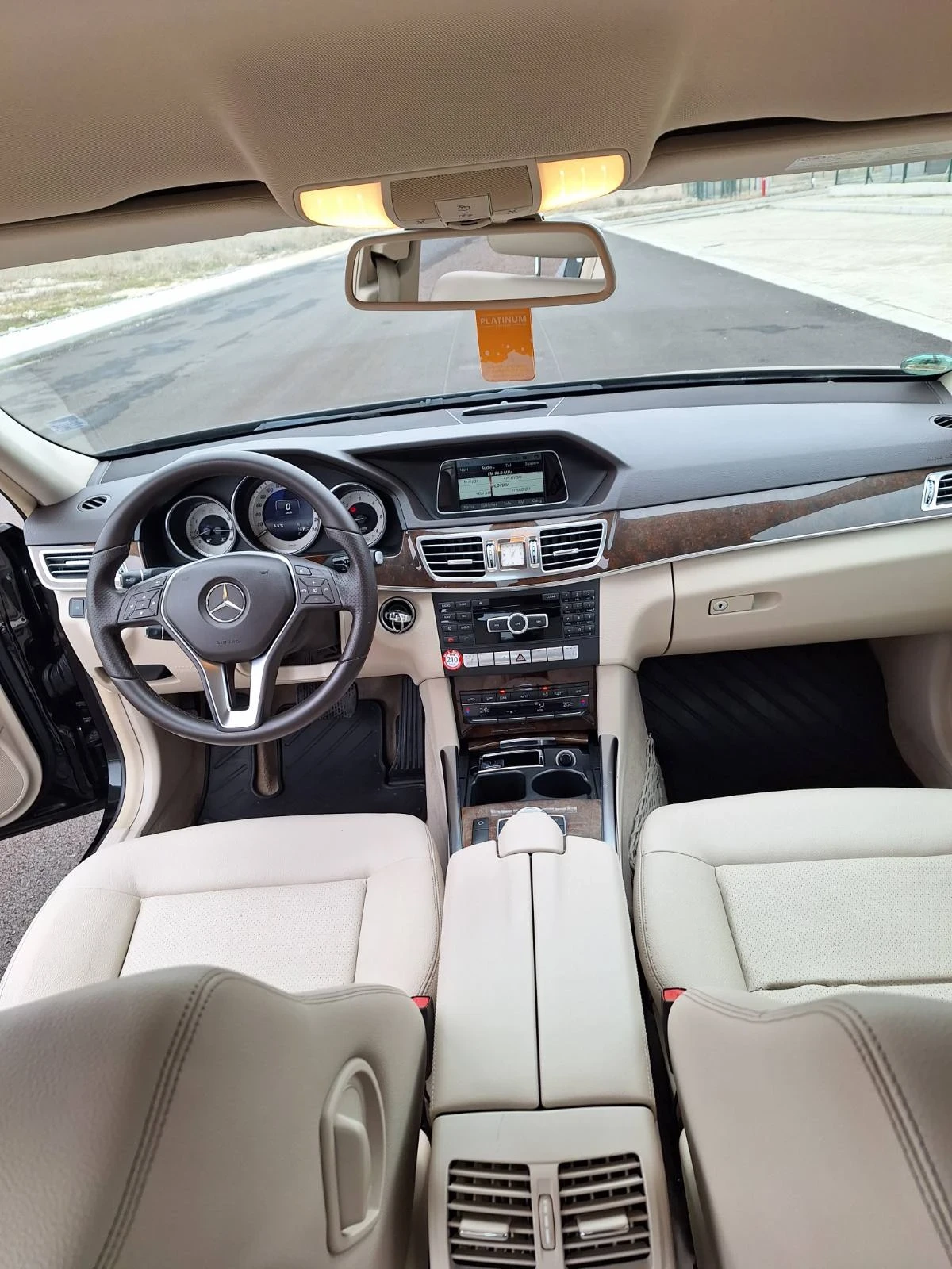 Mercedes-Benz E 220  - изображение 10