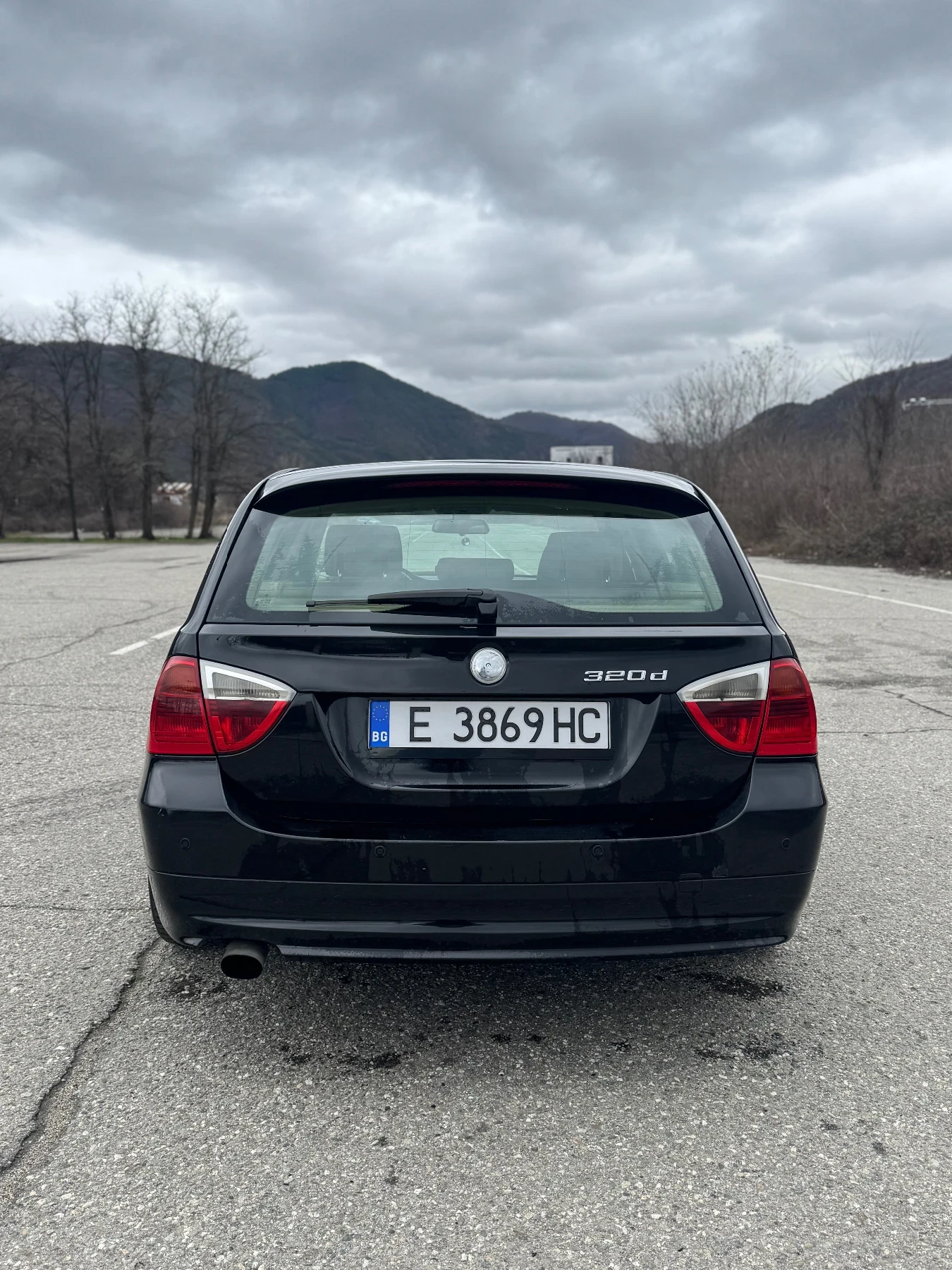 BMW 320  - изображение 5