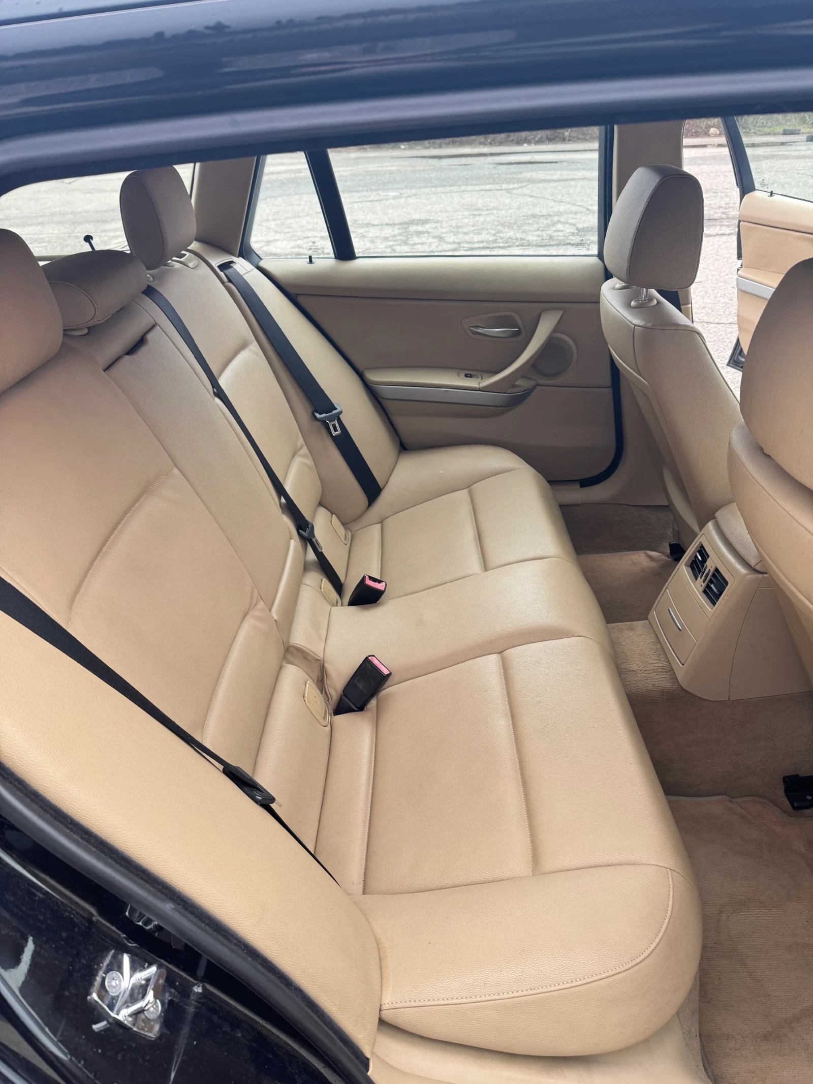 BMW 320  - изображение 8